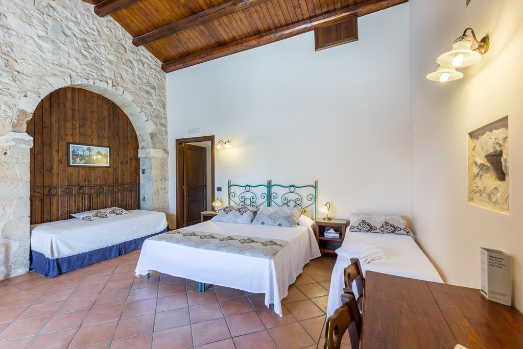 סנטה קרוצ'ה קמרינה La Muraglia Residenza Turistica Rurale מראה חיצוני תמונה